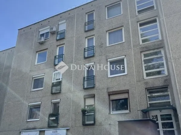 Eladó lakás Budapest III. kerület 27 nm