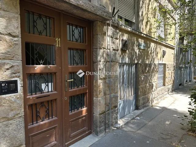 Eladó lakás Budapest III. kerület 44 nm