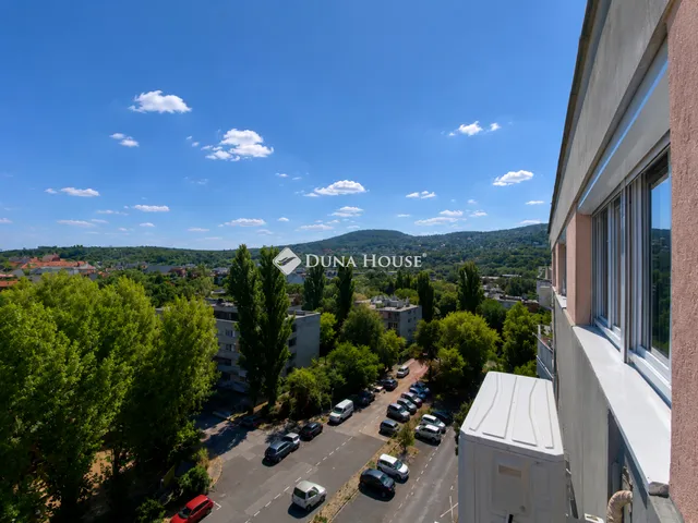 Eladó lakás Budapest III. kerület 61 nm