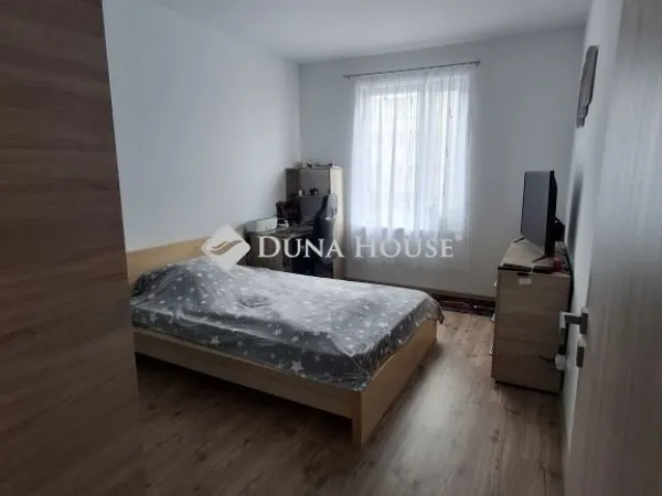 Eladó lakás Budapest IV. kerület 64 nm