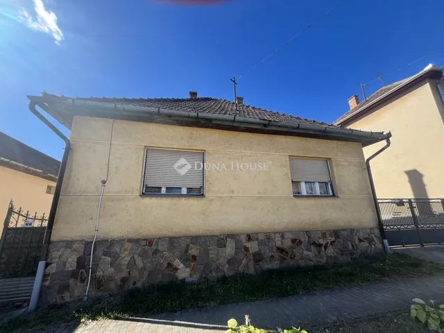 Eladó ház Váckisújfalu 91 nm