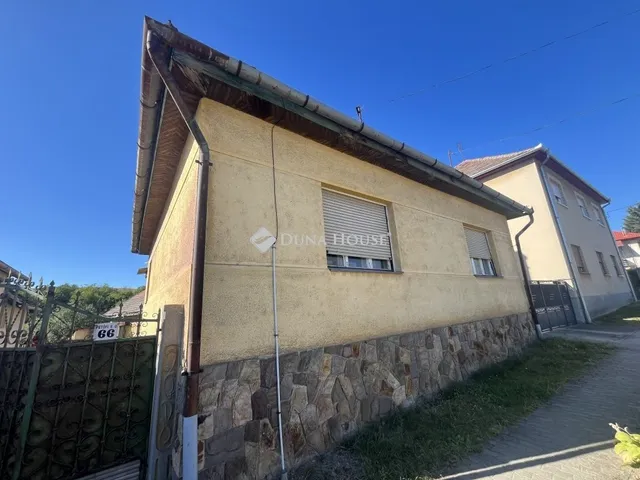 Eladó ház Váckisújfalu 91 nm