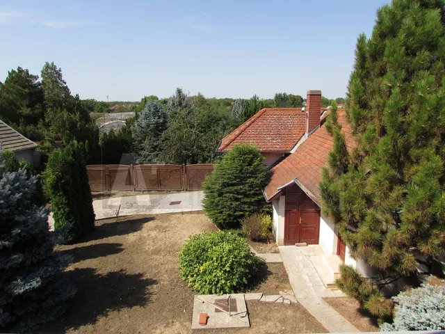 Eladó ház Szeged, Szőreg 187 nm