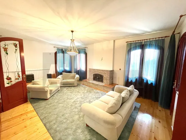 Eladó ház Szeged, Szőreg 187 nm