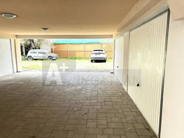 Eladó garázs Szeged, Alsóváros 17 nm