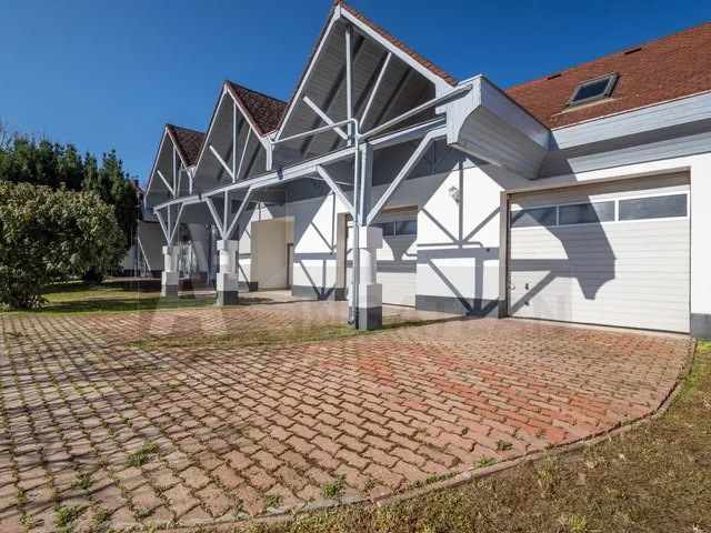 Eladó ház Szeged, Újszeged 417 nm