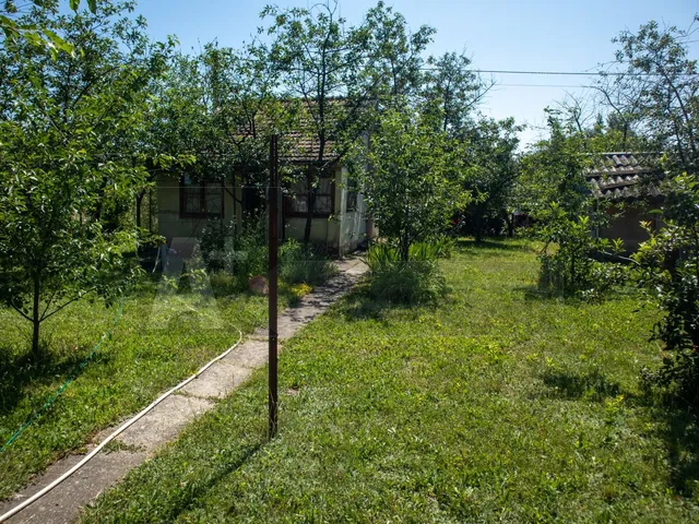 Eladó telek Szeged, Baktói kiskertek 837 nm