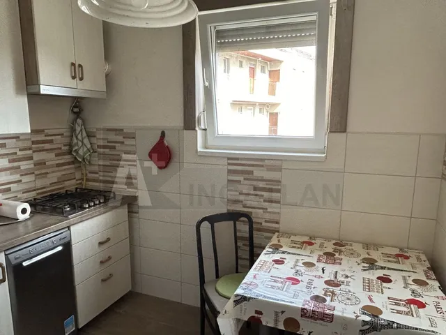 Kiadó lakás Szeged, Felsőváros 53 nm