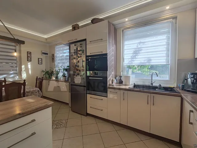Eladó ház Szeged, Tápé 120 nm
