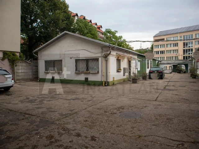 Eladó telek Szeged, Belváros 1173 nm