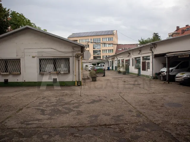Eladó telek Szeged, Belváros 1173 nm