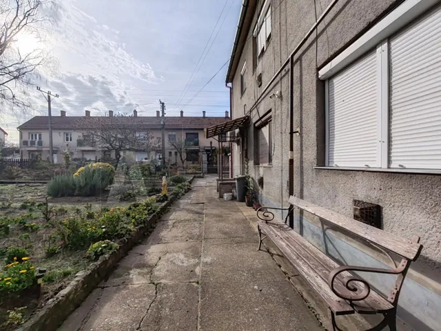 Eladó lakás Kiskunhalas 59 nm