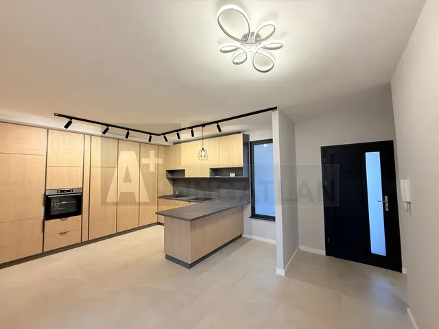 Eladó lakás Szeged, Rókus 79 nm