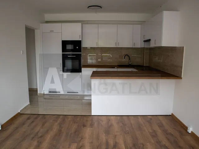 Eladó lakás Szeged, Rókus 60 nm