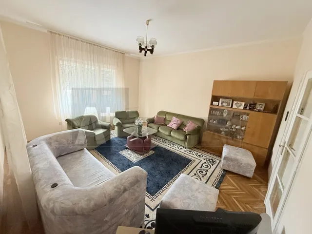 Eladó ház Szeged, Szentmihály 220 nm