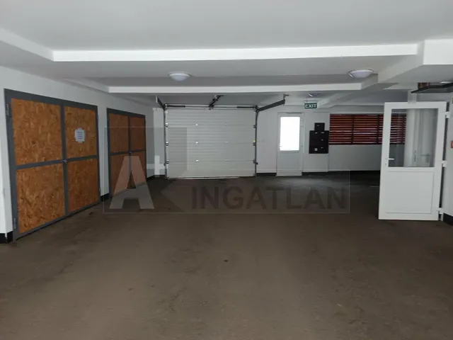 Eladó garázs Szeged, Móraváros 14 nm