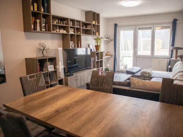 Eladó lakás Szeged, Makkosház 55 nm