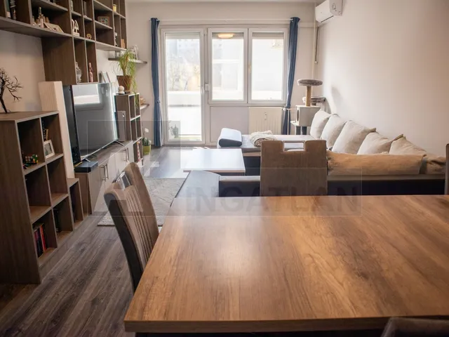 Eladó lakás Szeged, Makkosház 55 nm