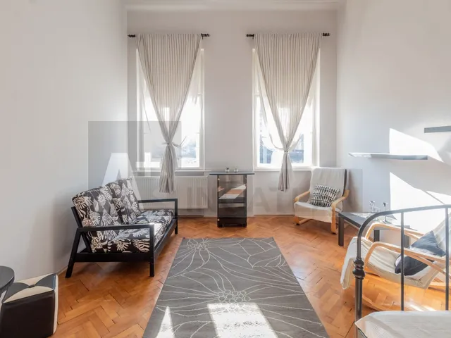 Eladó lakás Szeged, Belváros 123 nm