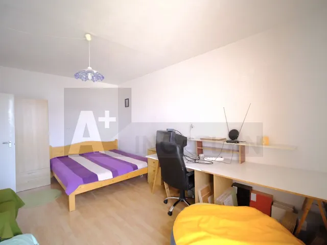 Eladó lakás Pécs, Uránváros 47 nm