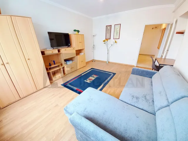 Kiadó lakás Szeged, Alsóváros 55 nm