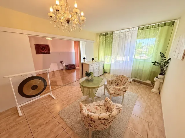 Eladó lakás Szeged, Alsóváros 72 nm