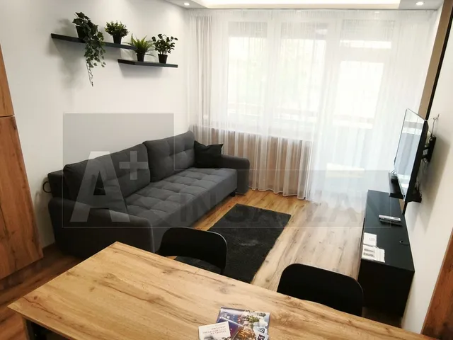 Eladó lakás Szeged 75 nm