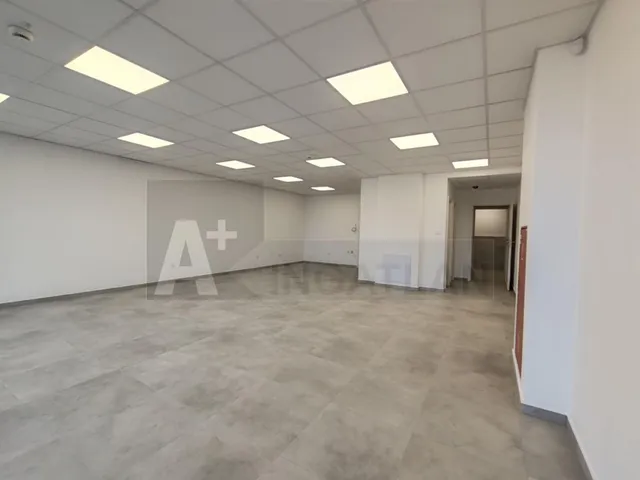 Kiadó kereskedelmi és ipari ingatlan Szeged, Rókus 90 nm