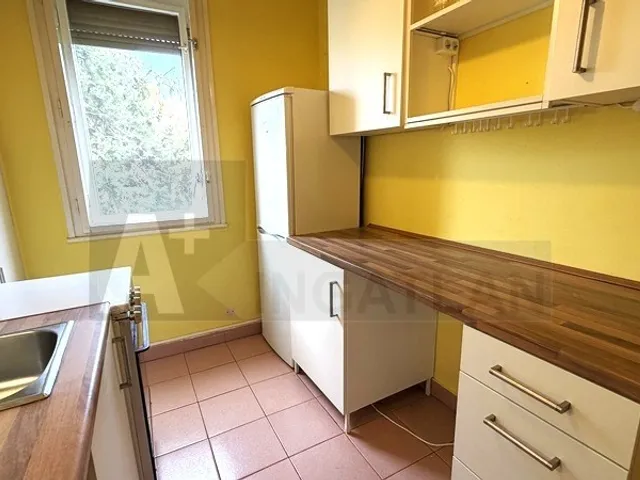 Eladó lakás Szeged, Felsőváros 42 nm