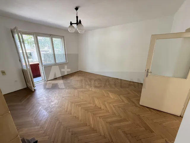 Eladó lakás Szeged, Belváros 58 nm