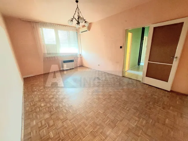Eladó lakás Szeged, Tarján 43 nm