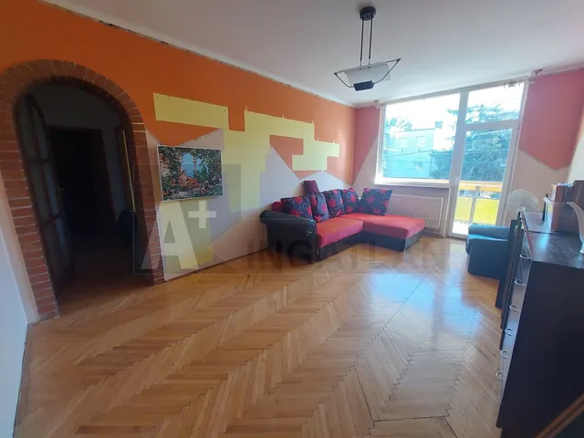 Eladó lakás Szeged, Kiskundorozsma 95 nm