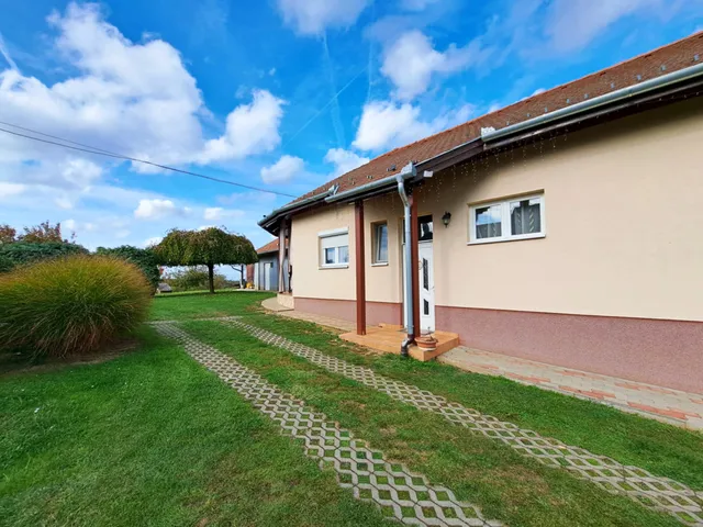Eladó ház Zalaegerszeg, Bazita 80 nm