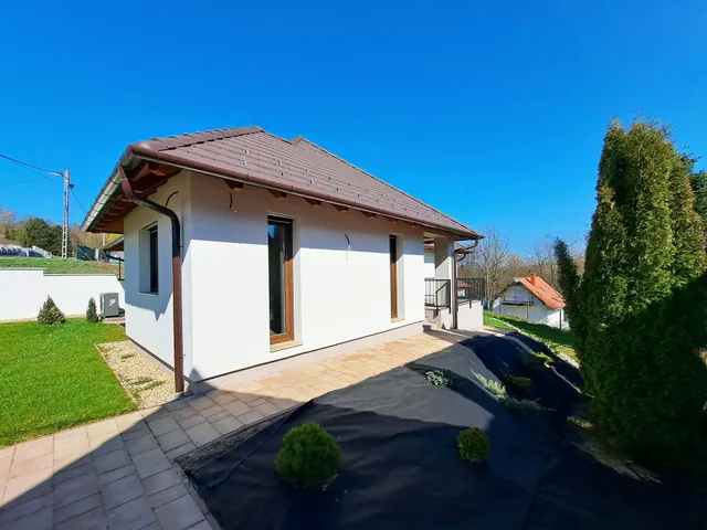 Eladó ház Zalacsány 111 nm