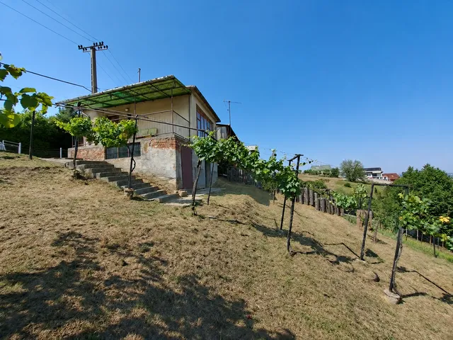 Eladó nyaraló Zalaegerszeg, Becsalihegy 30 nm