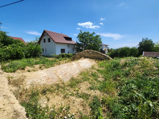 Eladó telek Balatonfüred 975 nm