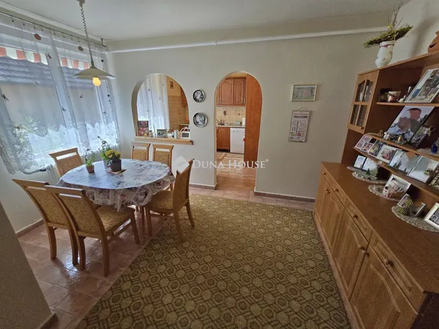 Eladó ház Szentkirályszabadja 90 nm