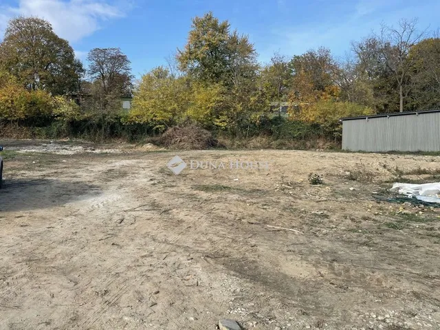 Eladó telek Balatonfűzfő 3000 nm