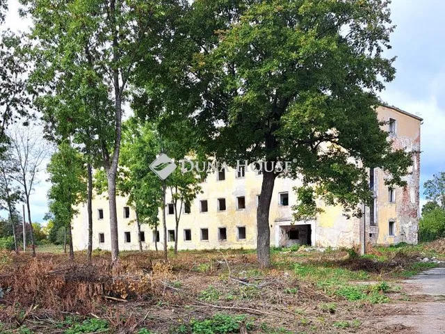 Eladó telek Szentkirályszabadja, Nincs utca 89425 nm