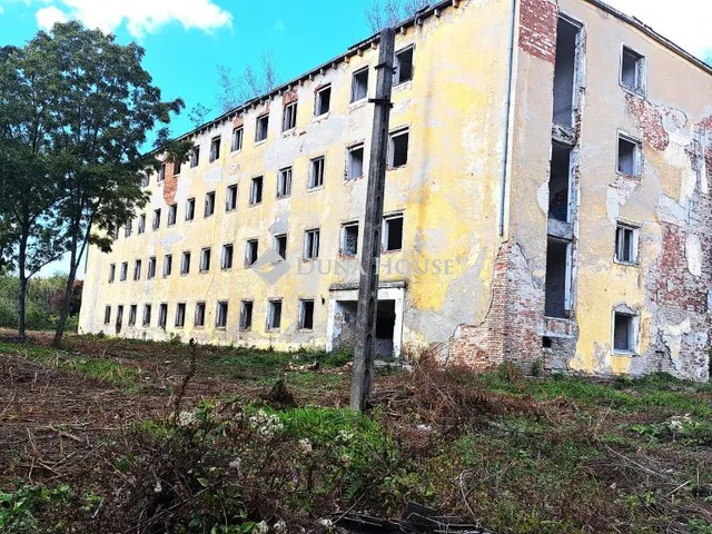 Eladó telek Szentkirályszabadja, Nincs utca 89425 nm