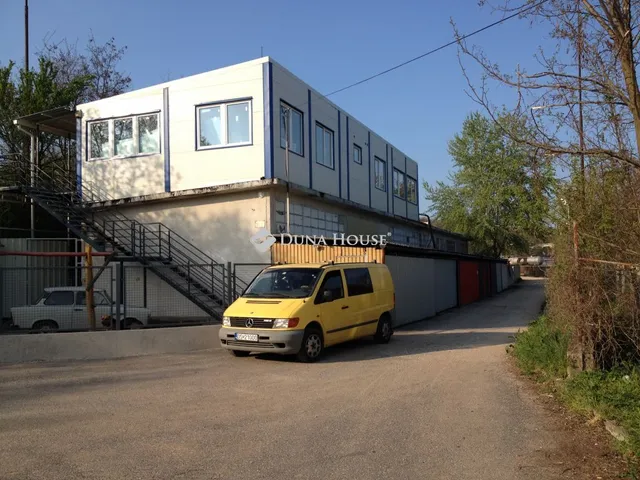 Eladó kereskedelmi és ipari ingatlan Balatonfűzfő, Nike körút 3423 nm