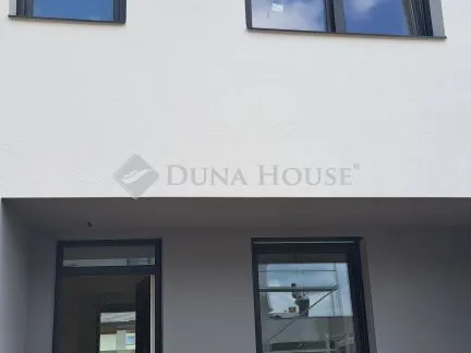 Eladó ház Ajka 104 nm