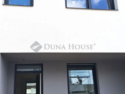 Eladó ház Ajka 89 nm