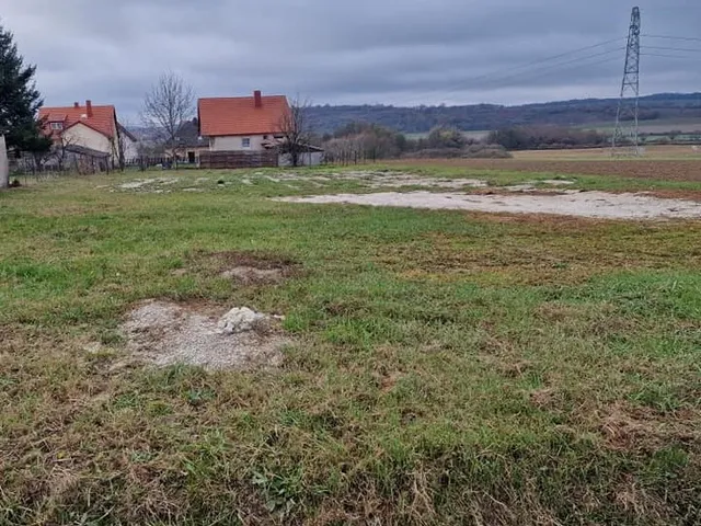 Eladó telek Olaszfalu 1079 nm