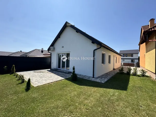 Eladó ház Herend 104 nm