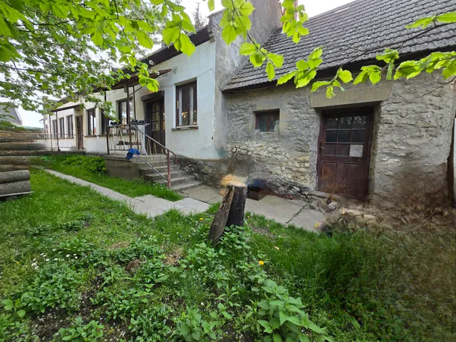 Eladó ház Bakonyoszlop 92 nm