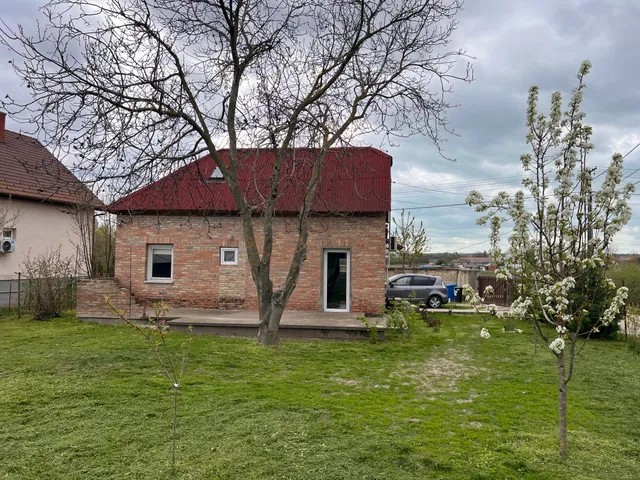 Eladó ház Balatonfőkajár 145 nm