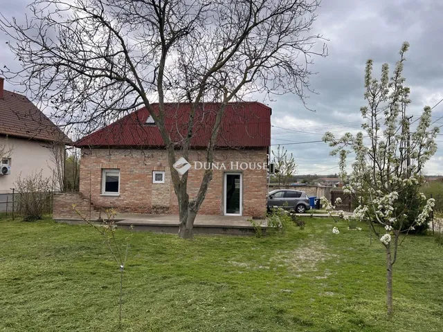 Eladó ház Balatonfőkajár 145 nm