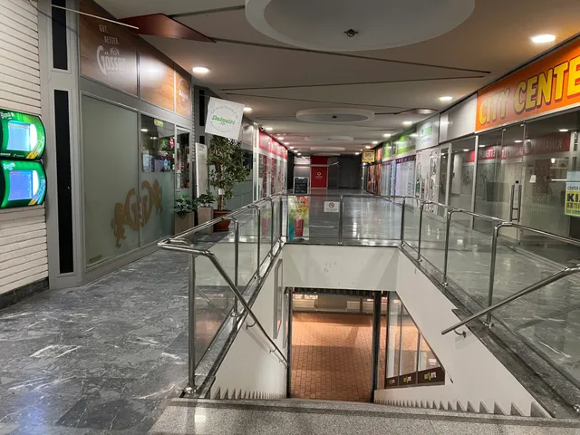 Eladó kereskedelmi és ipari ingatlan Veszprém 540 nm