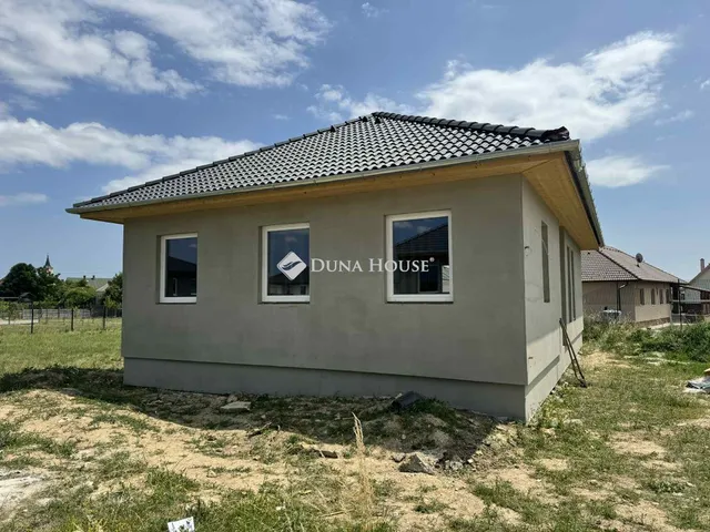 Eladó ház Veszprém 91 nm